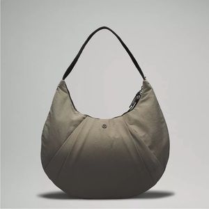 Lululemon Pleated Crescent Bag